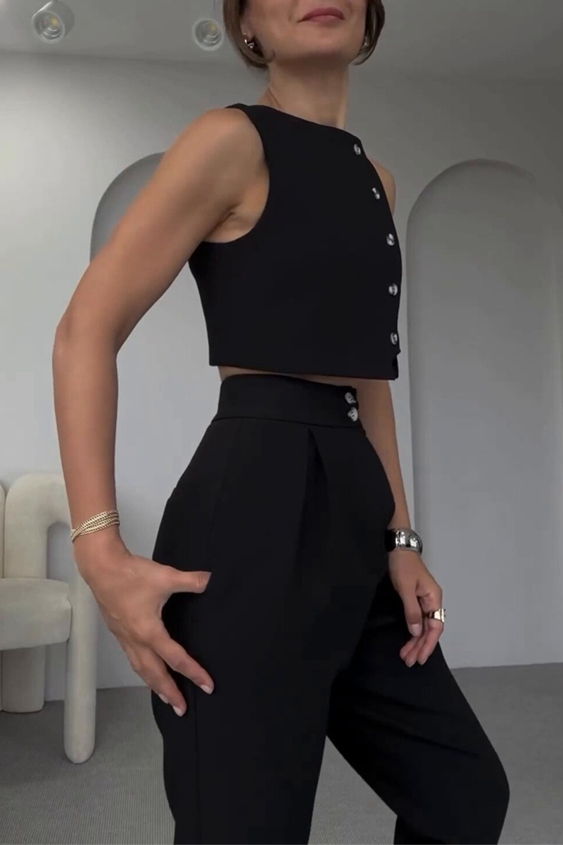 CYRA – CASUAL SOLID COLOR SLEEVELESS TWO-PIECE SET