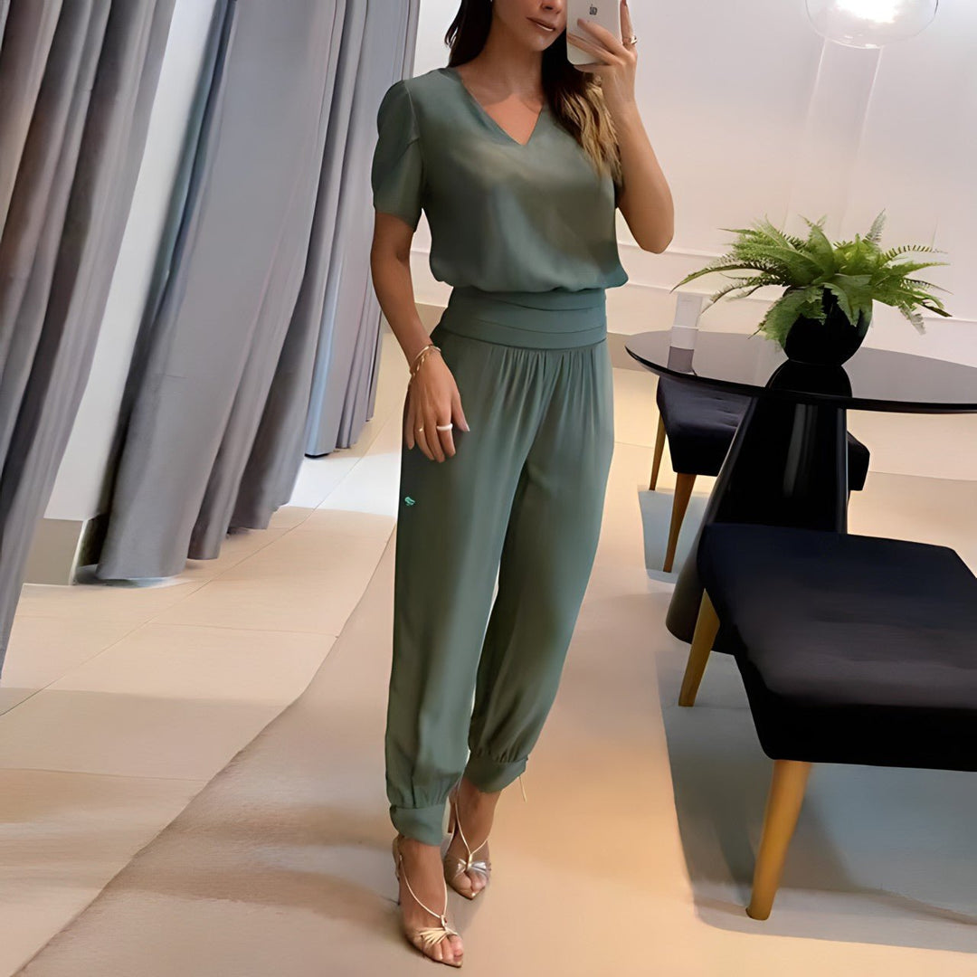 Charlotte | Fashionable Blouse and Pants Set